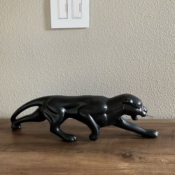 Black Panther Sculpture/Figurine